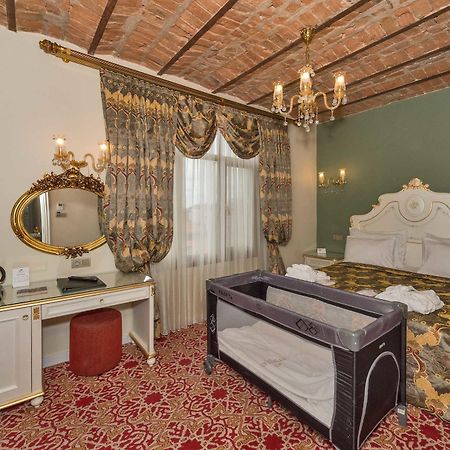 By Murat Crown Hotel Taksim 伊斯坦布尔 外观 照片