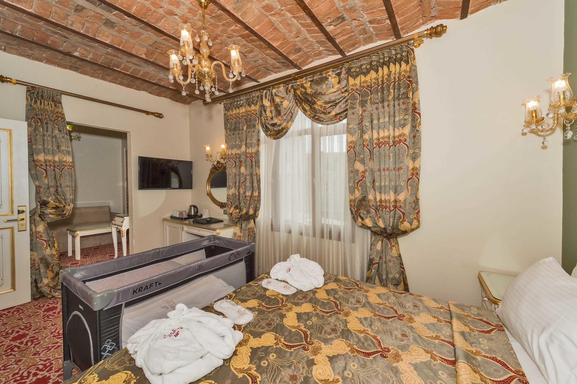 By Murat Crown Hotel Taksim 伊斯坦布尔 外观 照片