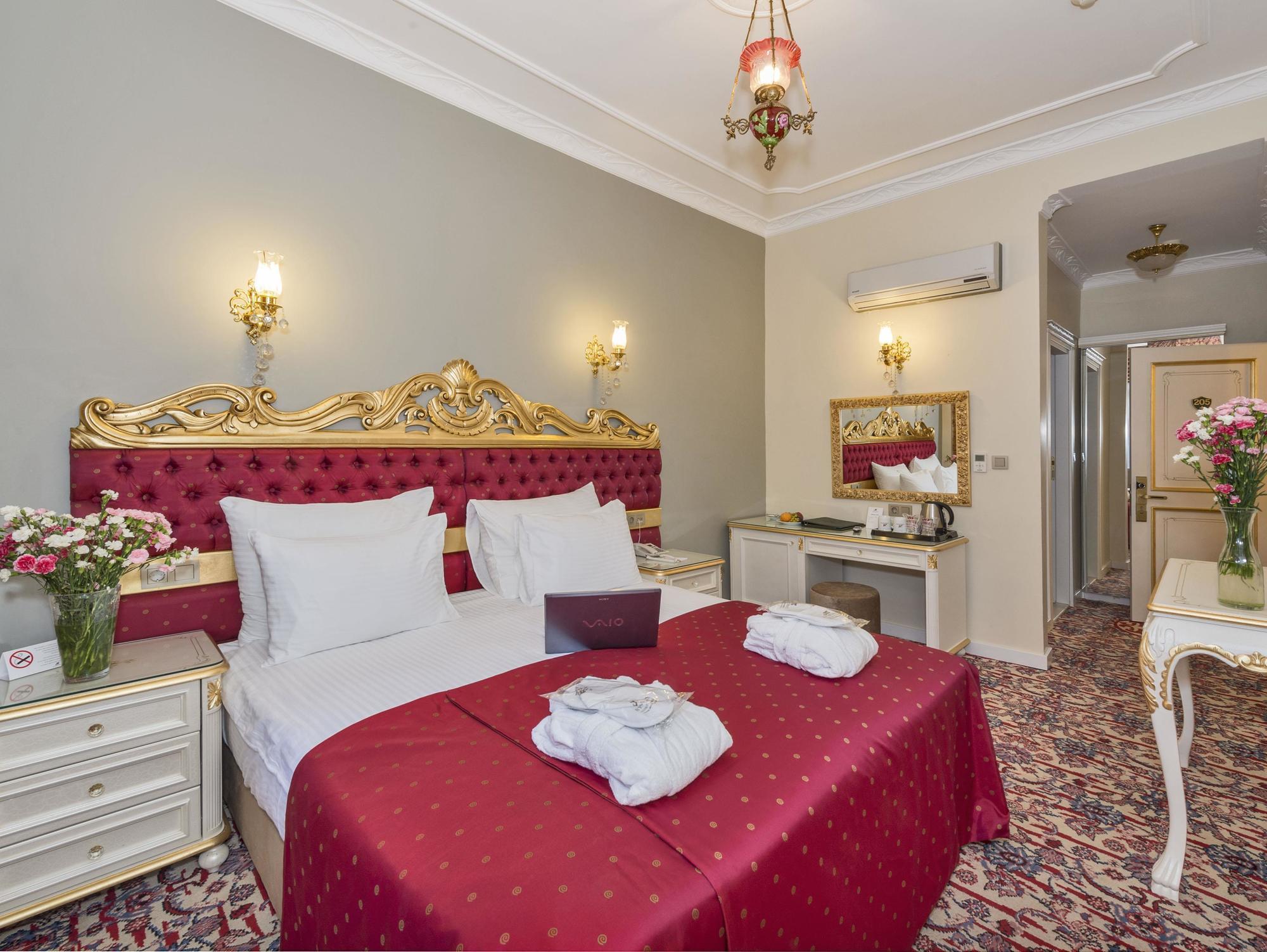 By Murat Crown Hotel Taksim 伊斯坦布尔 外观 照片