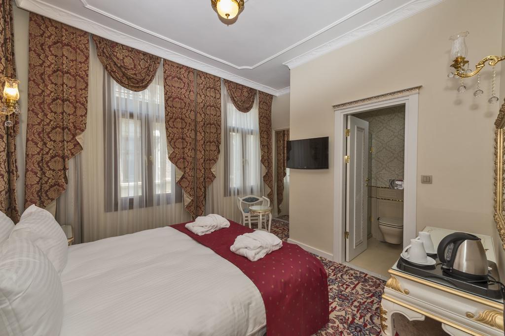 By Murat Crown Hotel Taksim 伊斯坦布尔 外观 照片